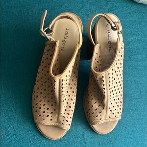 Indigo Tan Slingback Heels with Perforated Design